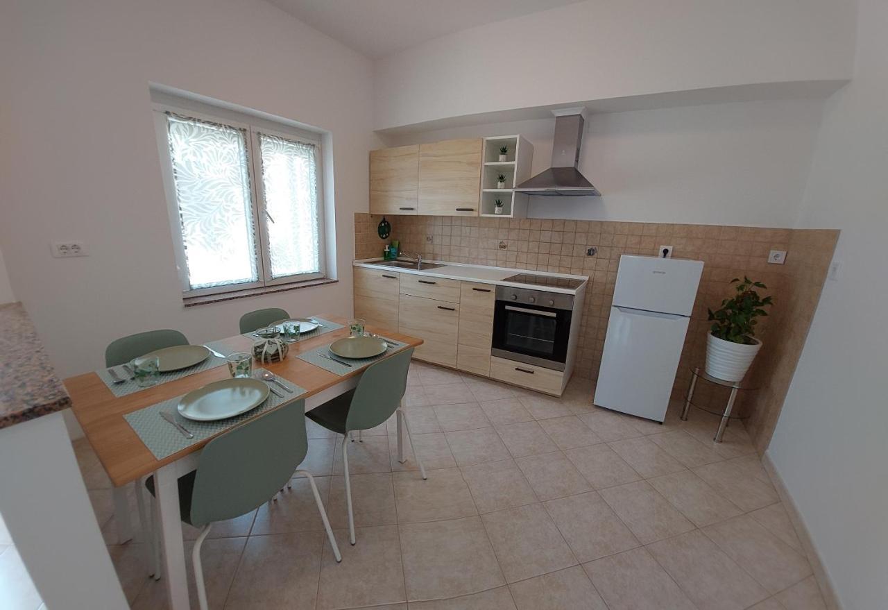 Palace Apartments Poreč Eksteriør bilde